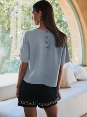 أزرق فاتح - تيشرت واسع بكُم قصير من الكتان - صورة 3 من 3