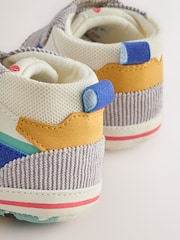 Multi Safari Hitop Baby Trainers (0-2mths) - Image 5 of 7