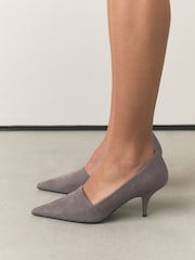 Gray - Forever Comfort® Leather Highcut Court Heels - Larawan 3 ng 8