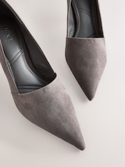 Gray - Forever Comfort® Leather Highcut Court Heels - Larawan 7 ng 8