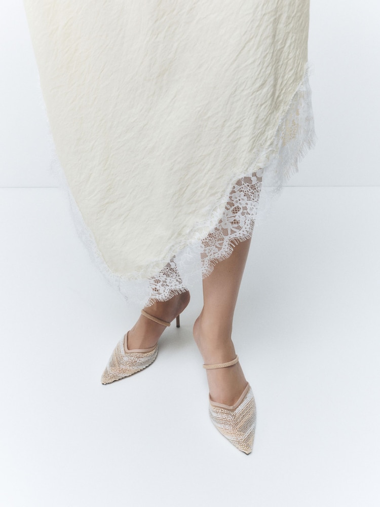 素色 - Forever Comfort® Beaded Slingback High Heels - 圖片 1/5