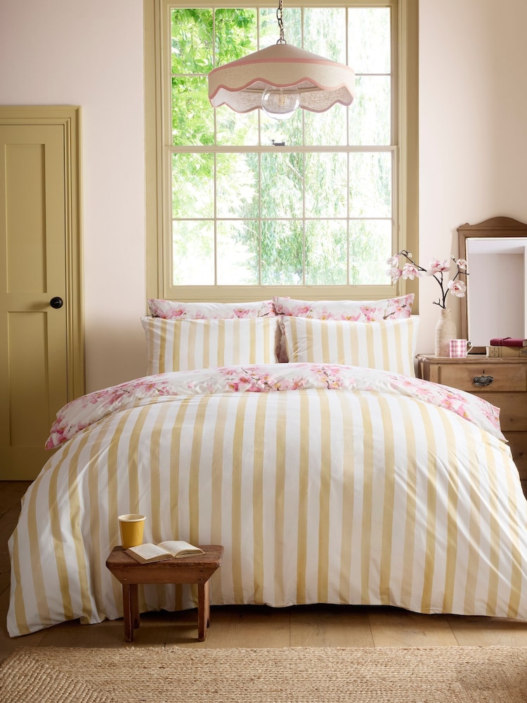 Bluebellgray Pink Blossom 200 Thread Count Duvet Cover and Pillowcase Set - Image 2 of 7