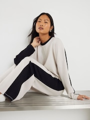 River Island Cream Petite Premium Colour Block Wide Leg Trousers - Image 3 of 4