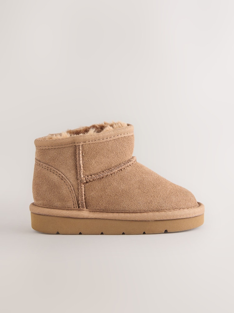 Tan Brown Wide Fit (G) Water Repellent Suede Pull On Boots - Image 2 of 5 Tan Brown Wide Fit (G) Water Repellent Suede Pull On Boots - Image 2 of 5