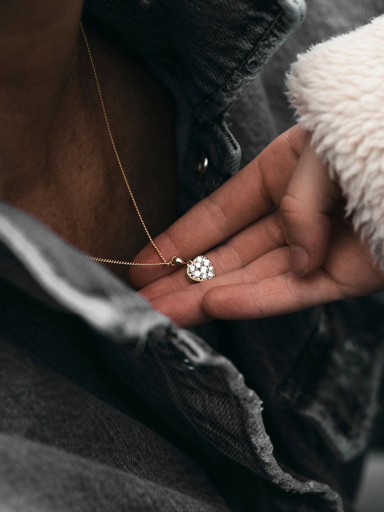 The Diamond Store White Lab Diamond Pave Heart Pendant Necklace 0.50ct H/Si in 9K Gold - Image 2 of 4