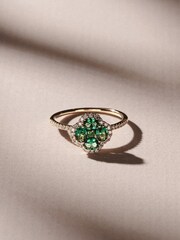 The Diamond Store Green Alegria Lab Sapphire Ring 1.00ct in 18k Gold Vermeil - Image 1 of 5