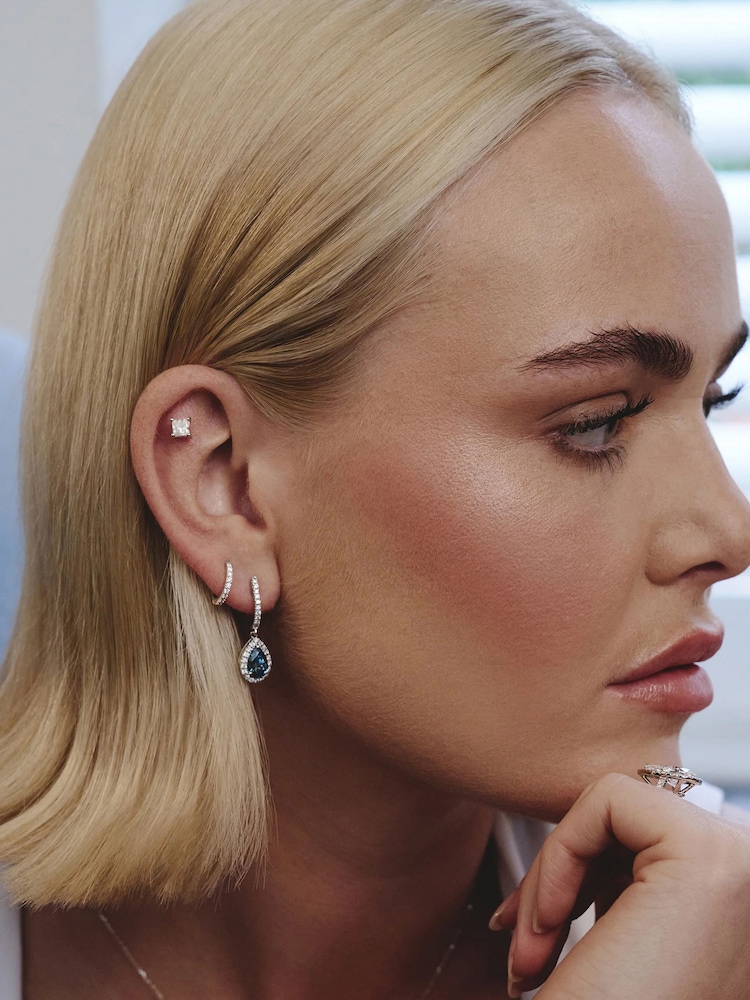 The Diamond Store White Row Huggie Lab Diamond Earrings 0.18ct in 925 Silver - Image 2 of 8