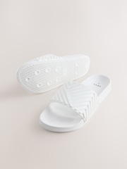 White Moulded Sliders - Image 7 of 7