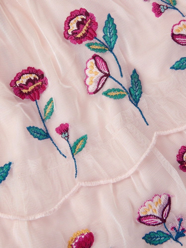 Monsoon Baby Floral Embroidered Scallop Tier Dress - תמונה 3 מתוך 3 Monsoon Baby Floral Embroidered Scallop Tier Dress - תמונה 3 מתוך 3
