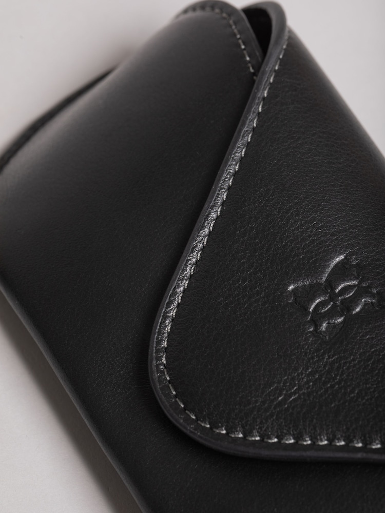 Lakeland Leather Black Flapover Leather Glasses Case - Image 4 of 4 Lakeland Leather Black Flapover Leather Glasses Case - Image 4 of 4