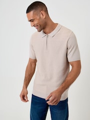 Marrón - Threadbare Textured Knit Quarter Zip Polo Shirt - Imagen 1 de 5