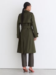 カーキ グリーン - Reiss Azura フード付き インサート トレンチコート - 画像 7 / 10