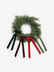 Green Artifical Christmas Wreath with Bows - Image 4 of 4