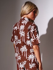 South Beach Brown Palm Tree Printed Short Sleeve Beach Shirt - Image 2 of 4