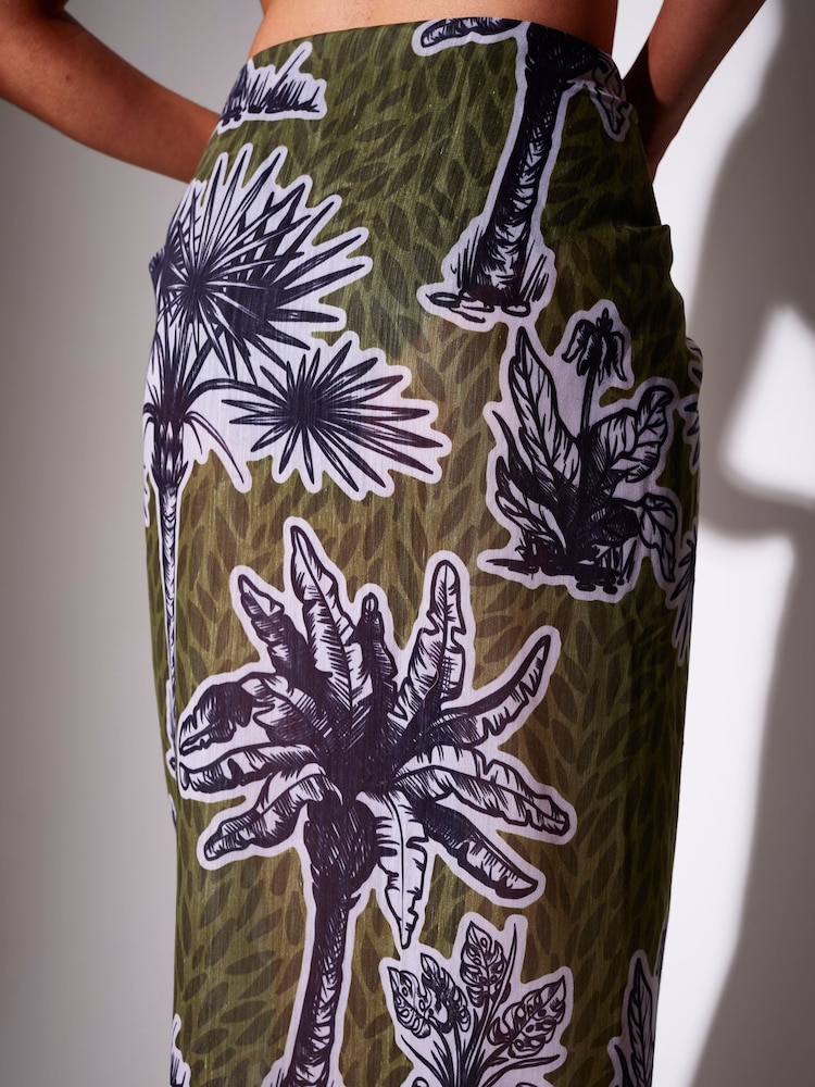 South Beach Green Floral Printed Palm Tree Sarong - Image 2 of 5 South Beach Green Floral Printed Palm Tree Sarong - Image 2 of 5