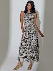 South Beach Black Sunburst Textured Sleeveless Shirred Drop Waist Maxi Dress - Image 3 of 5