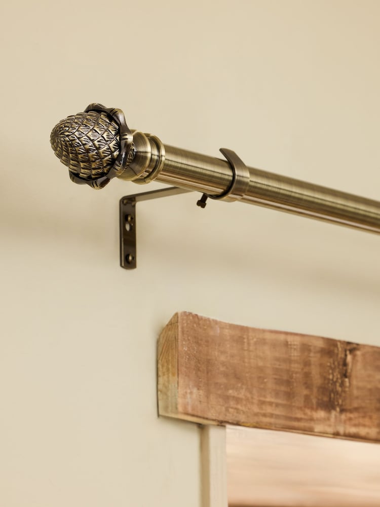 Antique Brass Artichoke Finial 28mm Extendable Curtain Pole Kit - Image 2 of 3 Antique Brass Artichoke Finial 28mm Extendable Curtain Pole Kit - Image 2 of 3