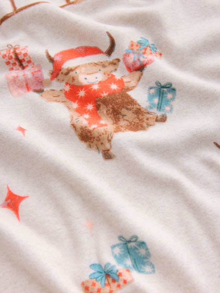 Oatmeal Hamish The Highland Cow Family Matchback Christmas Cosy Long Sleeve Pyjamas - Image 10 of 10