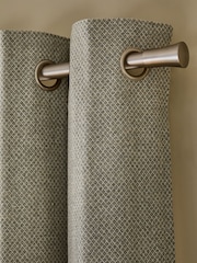 Brushed Mini Geo Blackout/Thermal Eyelet Curtains - صورة 4 من 5