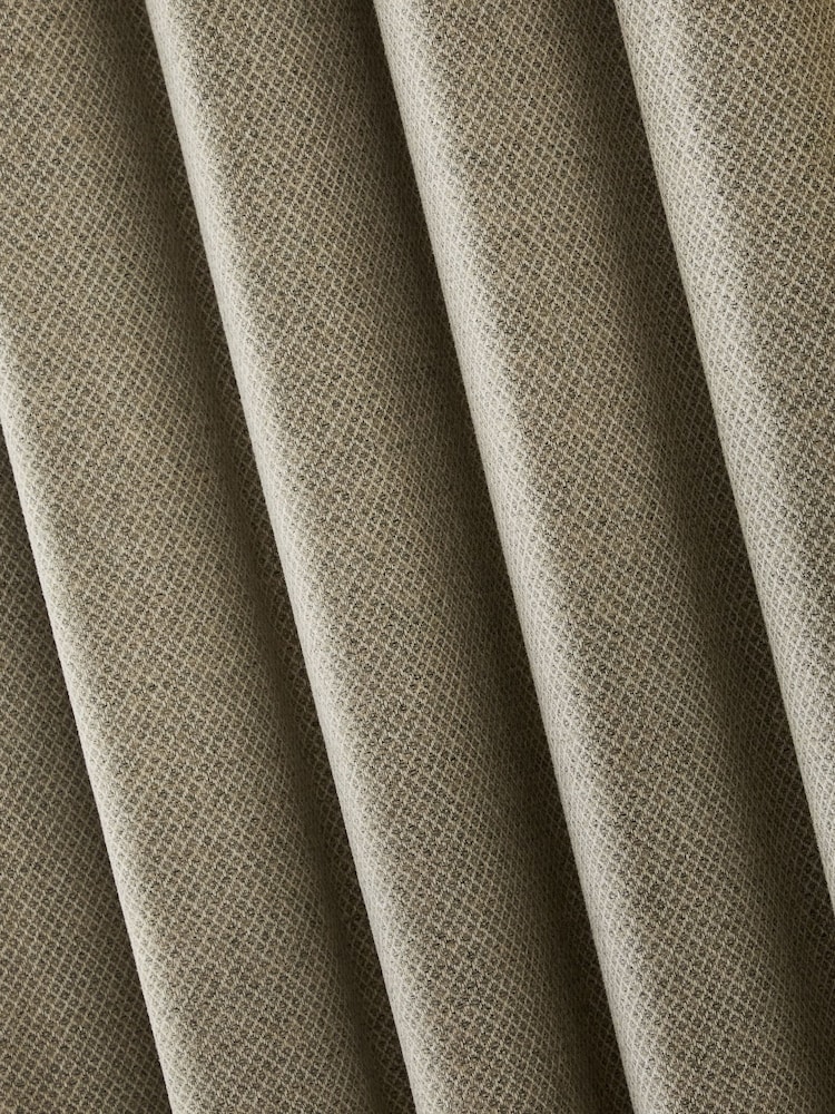 Brushed Mini Geo Blackout/Thermal Eyelet Curtains - صورة 5 من 5 Brushed Mini Geo Blackout/Thermal Eyelet Curtains - صورة 5 من 5