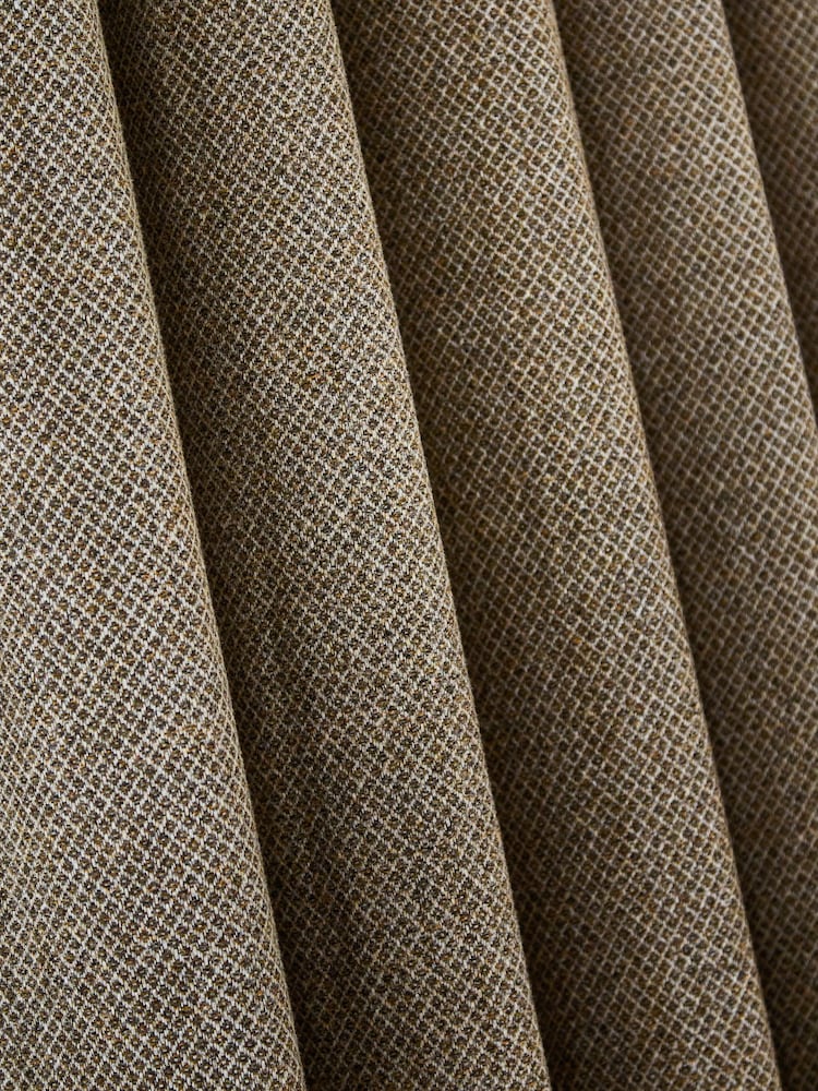 Brushed Mini Geo Blackout/Thermal Eyelet Curtains - صورة 5 من 5 Brushed Mini Geo Blackout/Thermal Eyelet Curtains - صورة 5 من 5