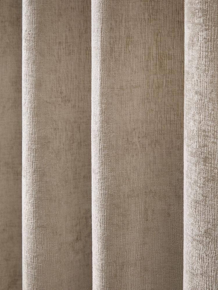 Natural Plush Chenille Super Thermal Eyelet Door Curtain - Image 4 of 4 Natural Plush Chenille Super Thermal Eyelet Door Curtain - Image 4 of 4