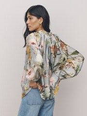 Estampado floral azul - Blusa de manga larga con botones al frente - Imagen 4 de 7
