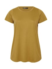 Yours Curve Green Short Sleeve Core Tops 3 Pack - Image 7 of 7