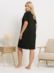 Yours Curve Black Sleeptee Nightie - Image 3 of 4