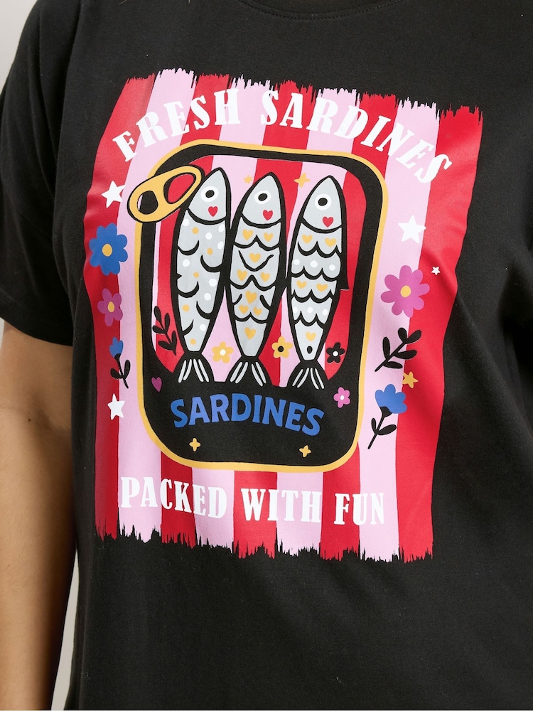 Yours Curve Black Sleeptee Nightie - Image 4 of 4 Yours Curve Black Sleeptee Nightie - Image 4 of 4