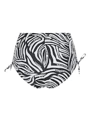 ملابس داخلية بخصر مرتفع قابل للتعديل من Yours Curve - صورة 4 من 4