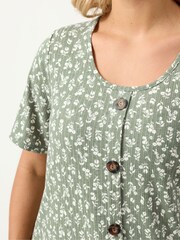 Yours Curve Green Ribbed Swing Button Front All Over Print Blouse - Image 4 of 5