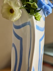 Cath Kidston Blue Silhouette Vase - Image 4 of 5