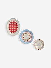 Cath Kidston Set of 3 Red/Blue Hanging Wall Plates - Image 4 of 5