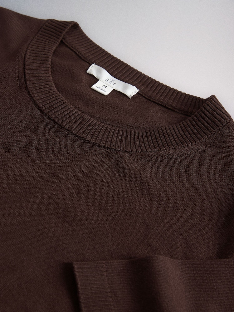 The Set 4 Pack 4 Pack Fine Knitted Crew Neck Jumpers Stone Brown/Pink/Burgandy Red/Chocolate Brown - Image 7 of 7 The Set 4 Pack 4 Pack Fine Knitted Crew Neck Jumpers Stone Brown/Pink/Burgandy Red/Chocolate Brown - Image 7 of 7