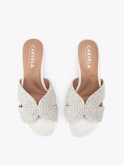 صندل Gala بتصميم مفتوح من الخلف مرصع بالجواهر من Carvela - Image 2 of 4