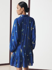 Koboltblått blomstrete Print - Long Sleeve Tie Neck Mini Dress - Bilde 4 av 9