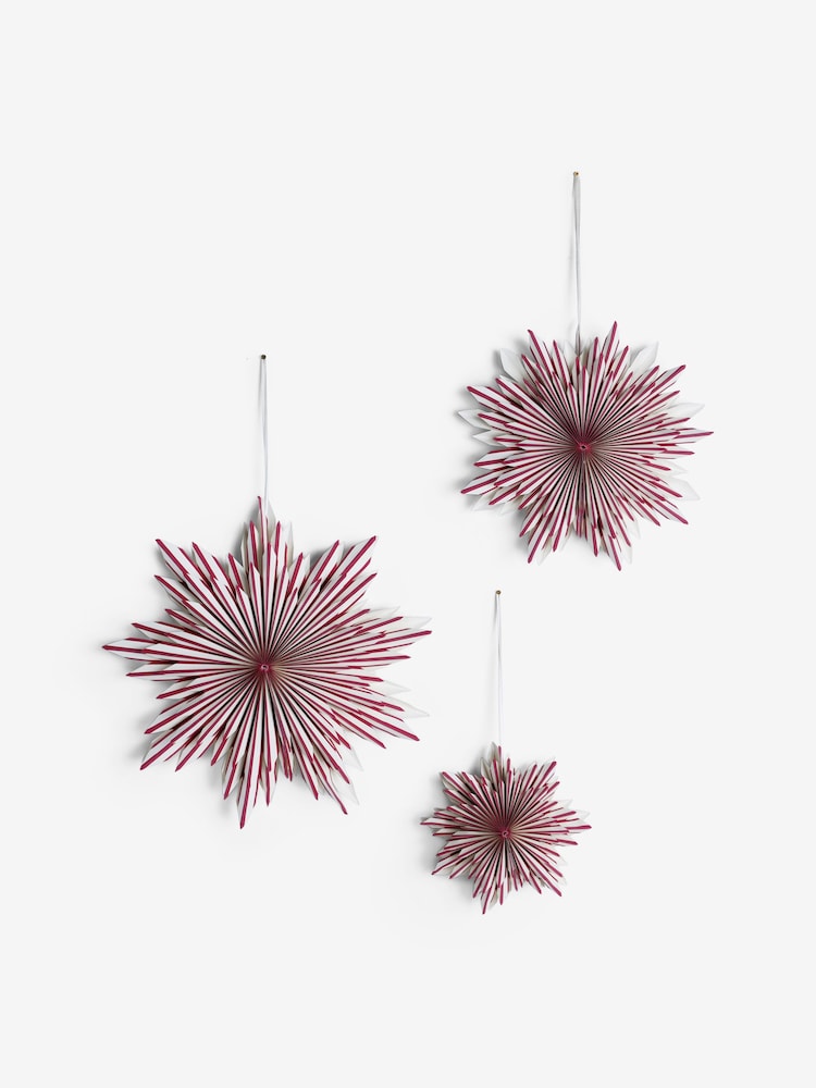 Set of 3 Red Starburst Paper Hanging Decorations - Image 1 of 1 Set of 3 Red Starburst Paper Hanging Decorations - Image 1 of 1