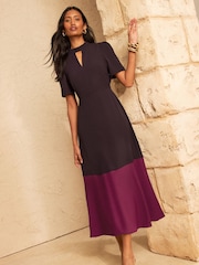 Love & Roses Purple Petite Tailored Colour Block Short Sleeve Fit And Flare Midi Dress - Image 3 of 4