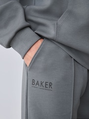 Baker by Ted Baker Sivi preveliki Dukserica sa kapuljačom i Set Donjeg dela trenerke za ronjenje - Slika 9 od 17