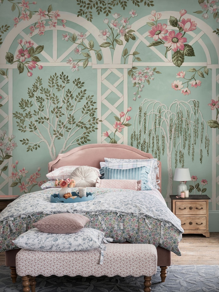 Laura Ashley Eau De Nil Arlingham Gardens 3m x 2.8m Fixed Size Mural - Image 1 of 5