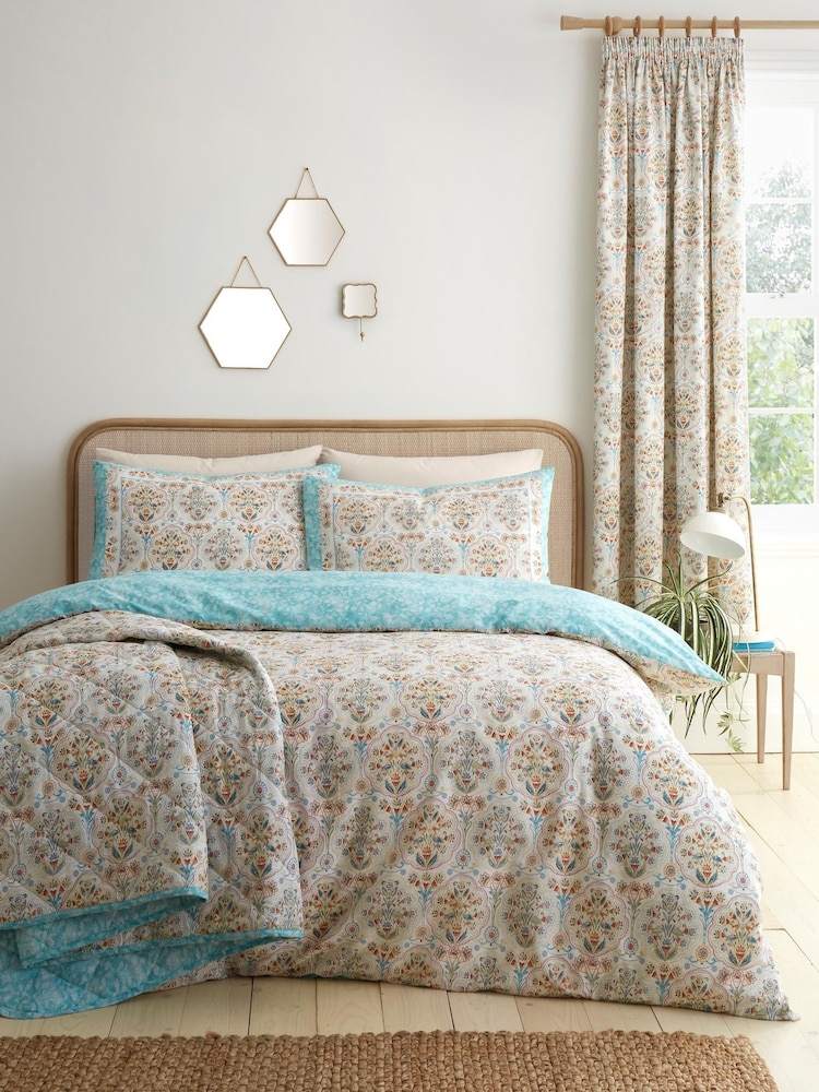 Dreams & Drapes Natural Edena Decorative Floral Quilted Bedspread - Image 2 of 3