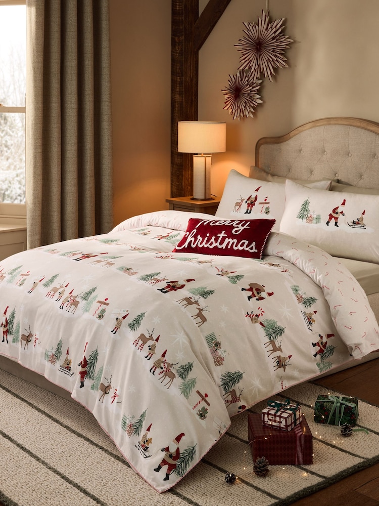 Santa Scene Cotton Christmas Duvet Cover and Pillowcase Set - Bild 1 von 6 Santa Scene Cotton Christmas Duvet Cover and Pillowcase Set - Bild 1 von 6
