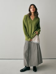 Green Supersoft Cable Knit V-Neck Mid Length Jumper - Image 2 of 8