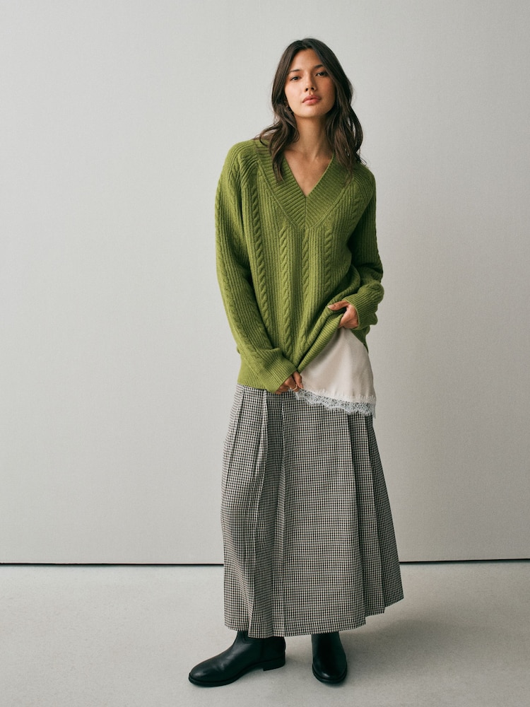 Green Supersoft Cable Knit V-Neck Mid Length Jumper - Image 2 of 8