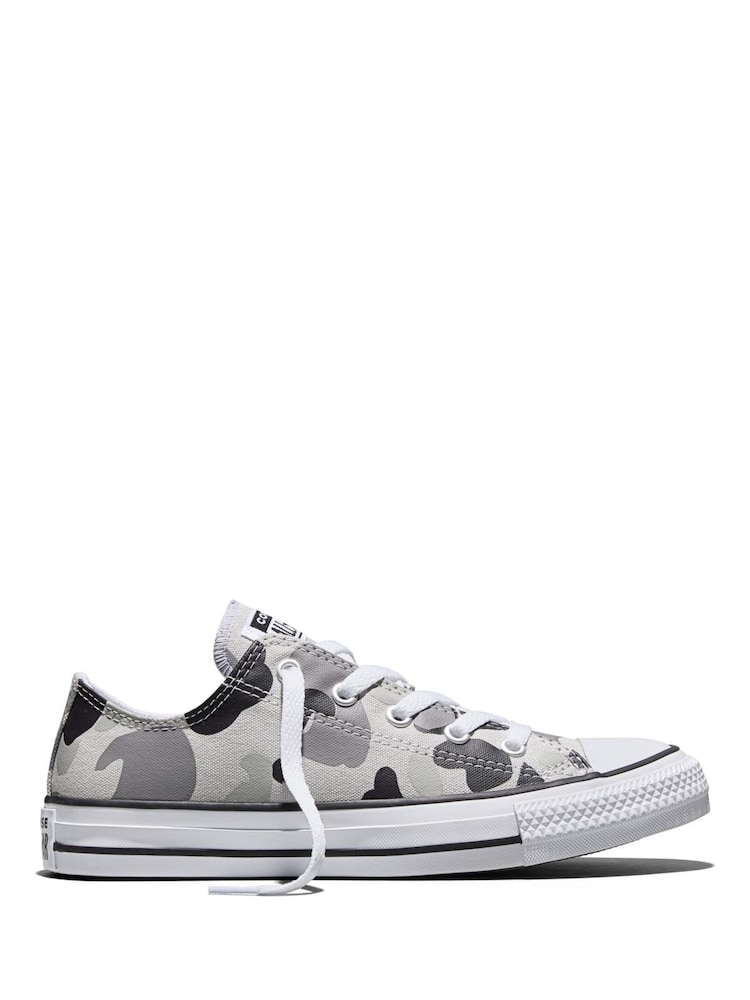 Converse Chuck Taylor All Star Camo Low Trainers - Image 1 of 6