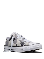 Converse Chuck Taylor All Star Camo Low Trainers - Image 4 of 6