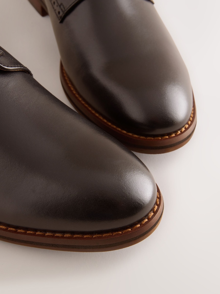 Brown Leather Derby Shoes - Image 7 of 7 Brown Leather Derby Shoes - Image 7 of 7
