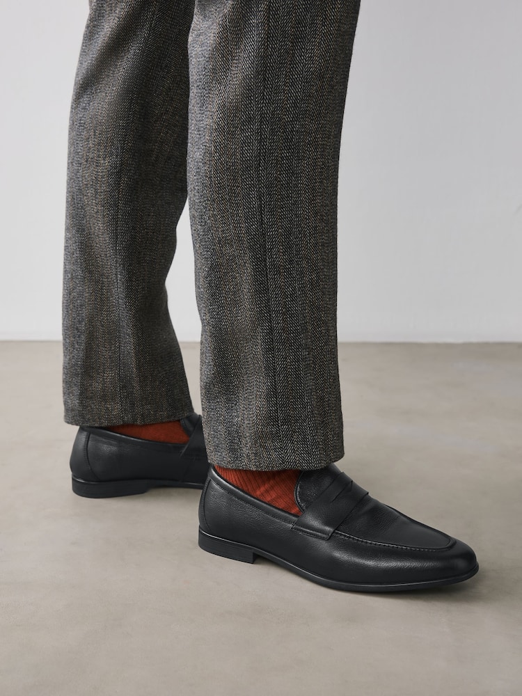 Black Flexible Sole Loafers - Image 2 of 7 Black Flexible Sole Loafers - Image 2 of 7