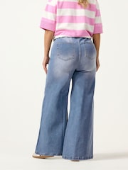 Albastru - Blugi largi mărimi mari Yours Curve - Imaginea 4 din 5